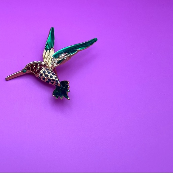 Jeweled hummingbird pin - Picture 2 of 8